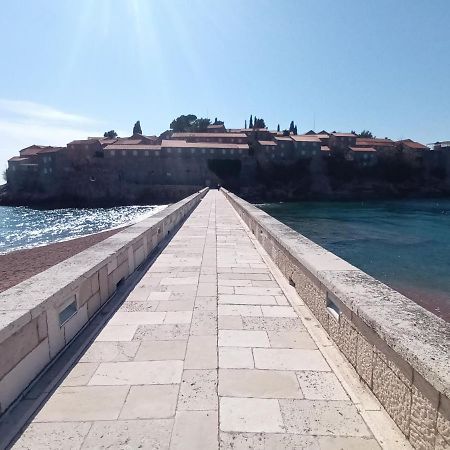 Sveti Stefan- Apartment Dora Buitenkant foto