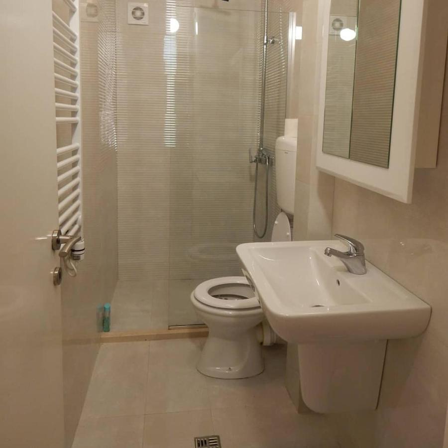 Sveti Stefan- Apartment Dora Buitenkant foto