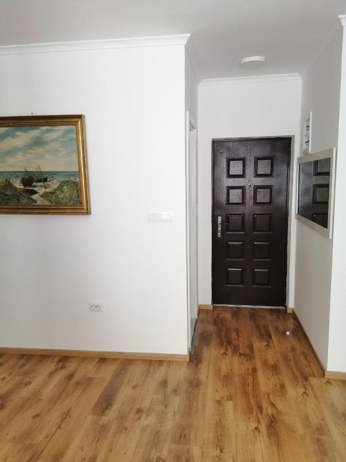 Sveti Stefan- Apartment Dora Buitenkant foto