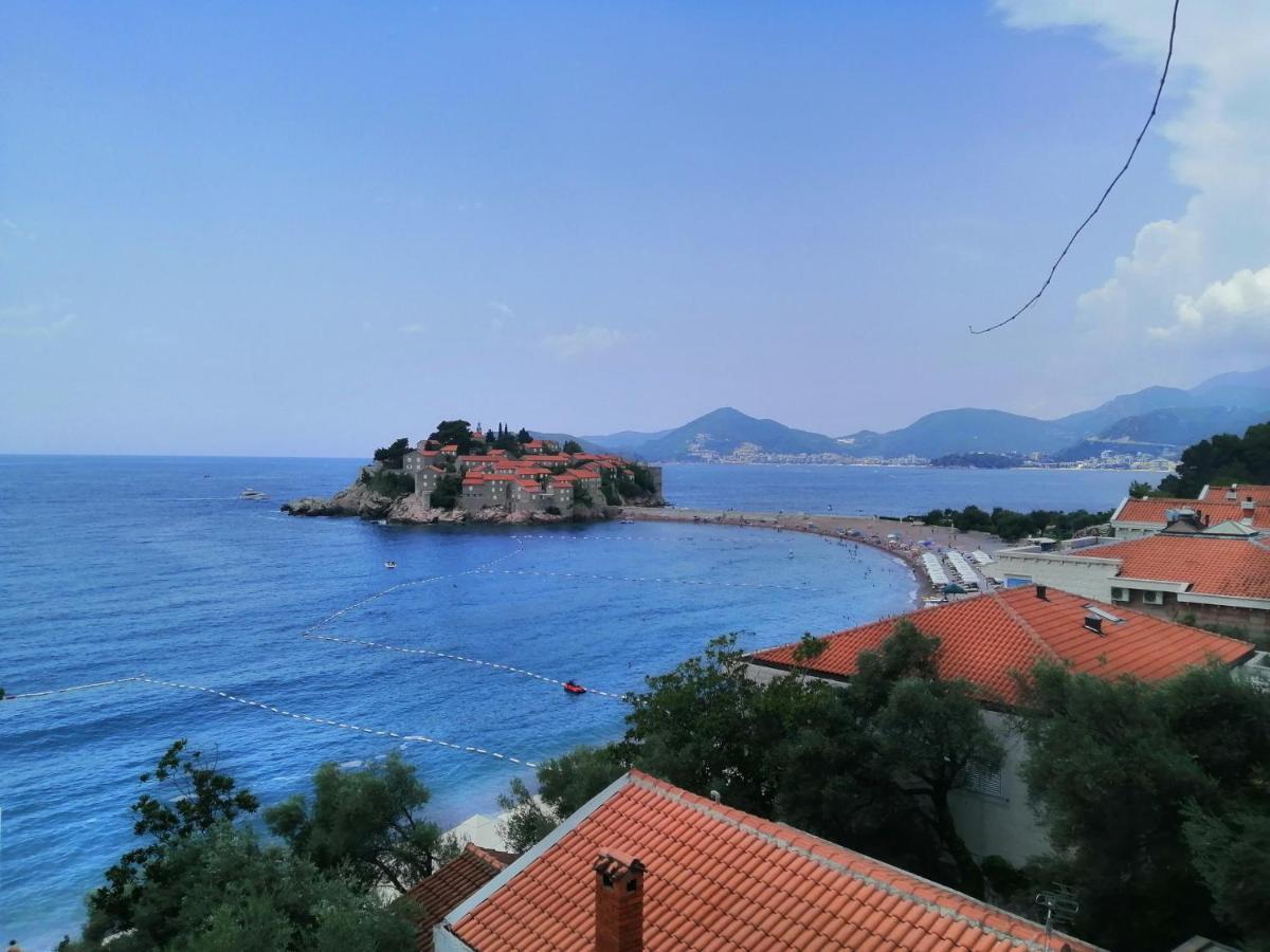 Sveti Stefan- Apartment Dora Buitenkant foto